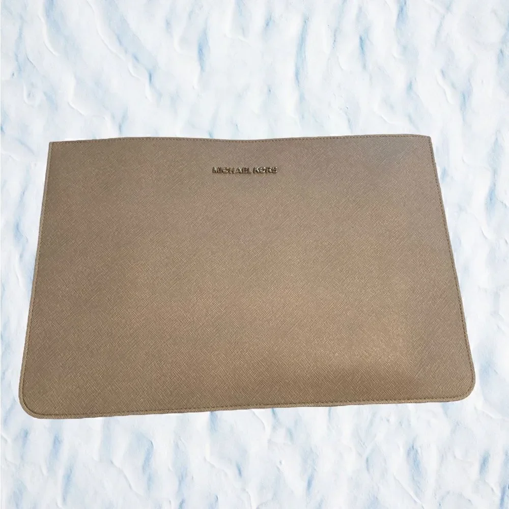 Michael Kors Tablet Case in Silver Leather